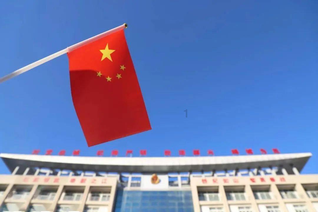 机智问答网页-快速解答你的问题-装修时要定制学习桌吗?